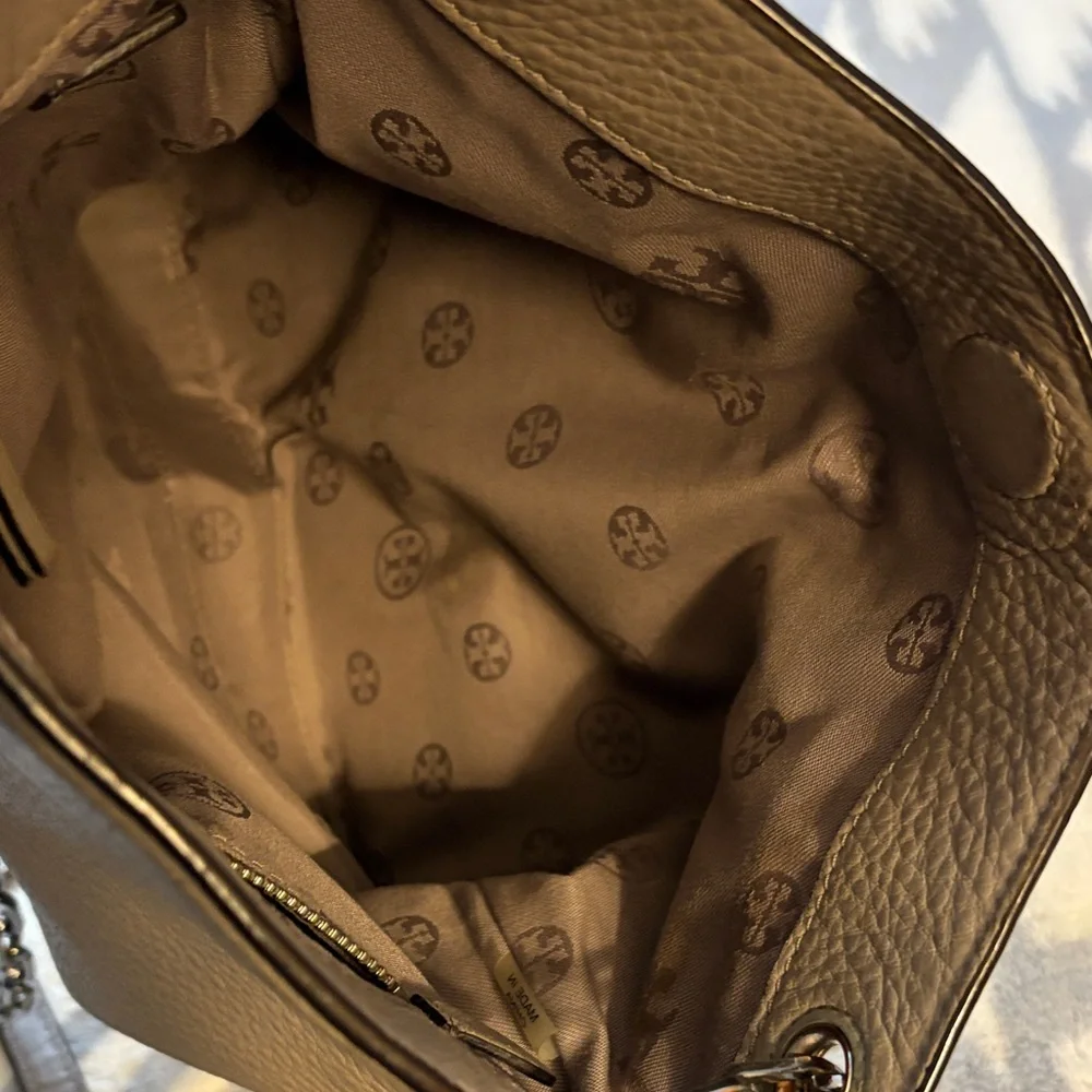 TORY BURCH Swingback Leather Shoulder Crossbody Bag French Grey/Tan